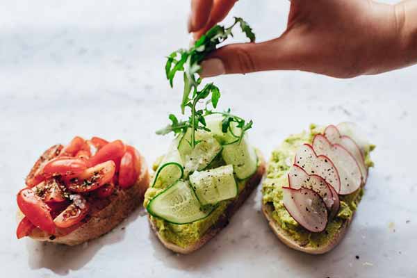 Виберіть протилежні кольори для виразного кадру Виберіть протилежні кольори для виразного кадру