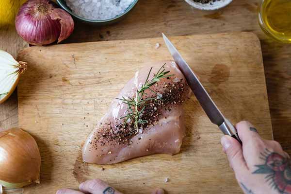 Використовуйте для фону дерев'яну дошку Використовуйте для фону дерев'яну дошку