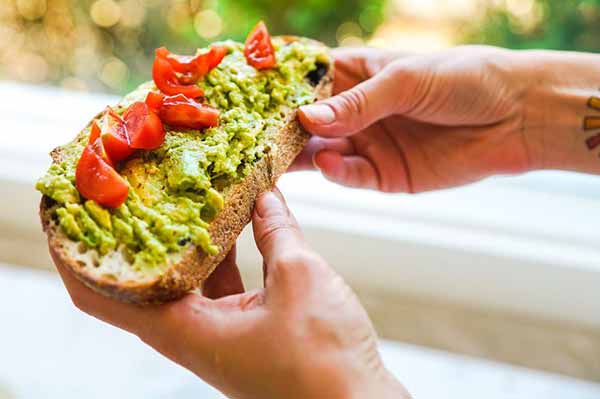 Фотографуйте біля вікна Фотографуйте біля вікна