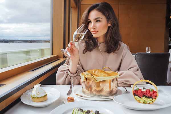 Чим шампанське відрізняється від ігристого вина