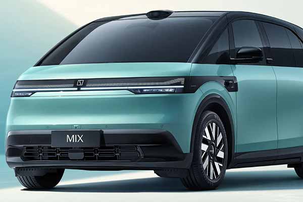 Чем привлекателен Zeekr MIX Smart Driving Edition