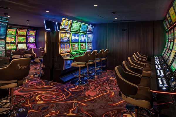 Онлайн казино First Casino перше українське в Україні